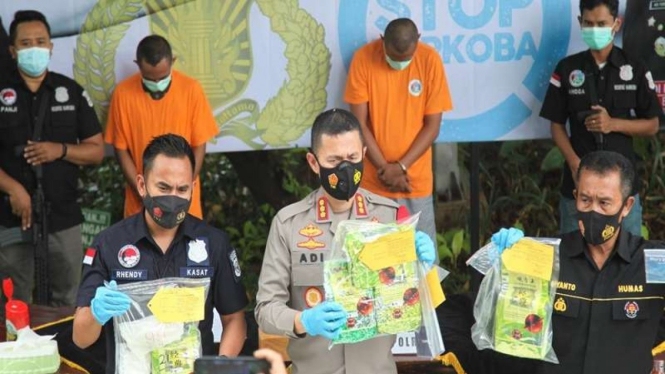 Polres Bandara Soetta mengungkap kasus penyelundupan sabu dari Aceh