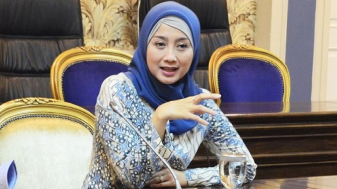 Desy Ratnasari selaku Anggota Komisi VIII DPR RI - Foto: Istimewa