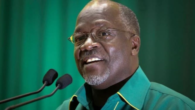 Presiden Tanzania John Magufuli terkenal karena skeptisismenya terhadap COVID-19.