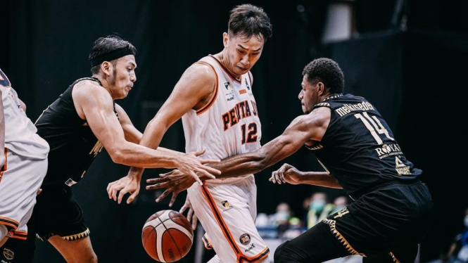 Pelita Jaya Bakrie Vs NSH Mountain Gold Timika di IBL 2021