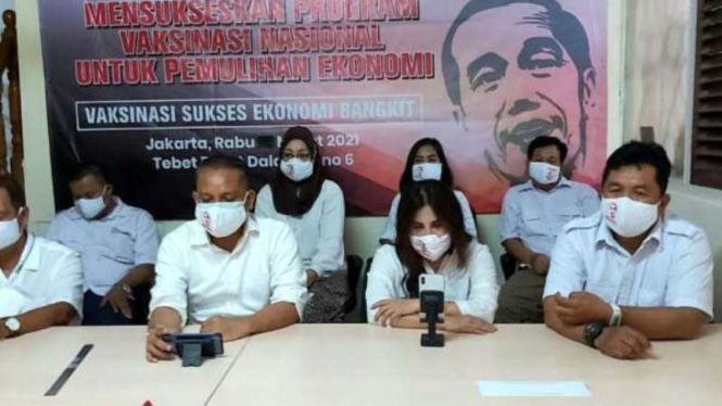 Relawan Jokowi gelar konferensi pers, Rabu, 24 Maret 2021.