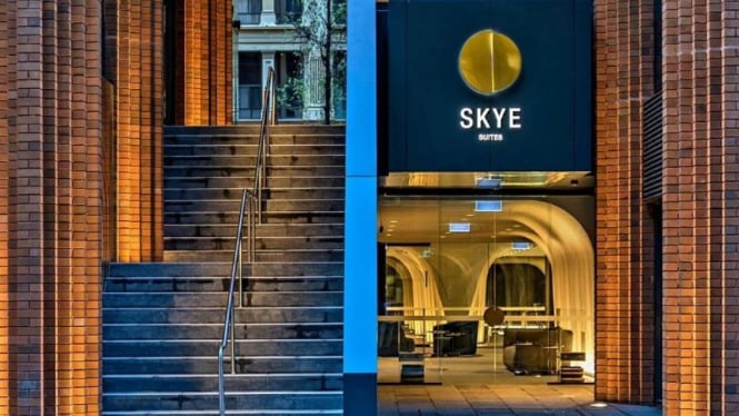 Hotel SKYE Suites