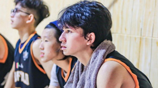 Kenalan sama Bertram Beryl, Pebasket Ganteng Merambah Dunia Peran
