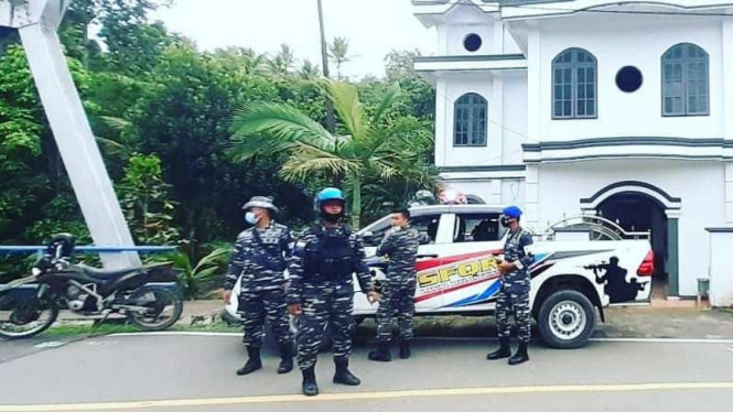 VIVA Militer: Patroli Tim SFQR TNI Lanal Melonguane TNI AL di Sulawesi Utara