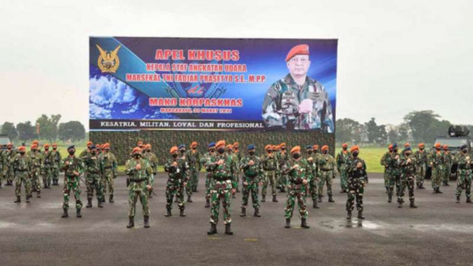 VIVA Militer: KSAU pimpin Apel Khusus di Mako Korpaskhas Bandung