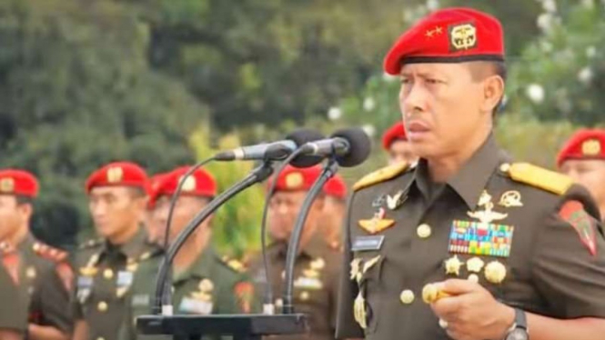 VIVA Militer: Letjen TNI (Purn.) Agus Sutomo saat menjadi Danjen Kopassus