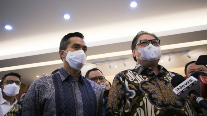 Anindya Bakrie Bertemu dengan Menko Perekonomian Airlangga