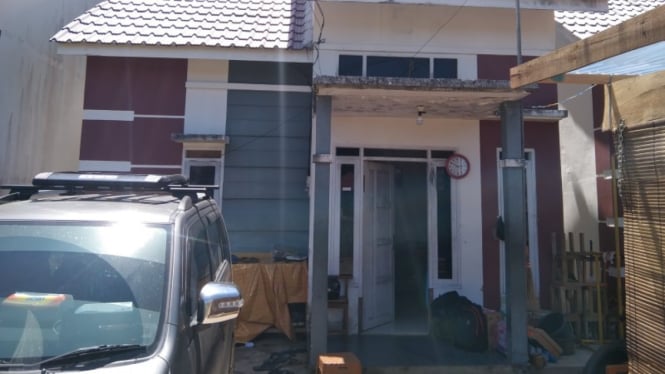 Rumah yang dikontrak Y di Komplek Green Adrian