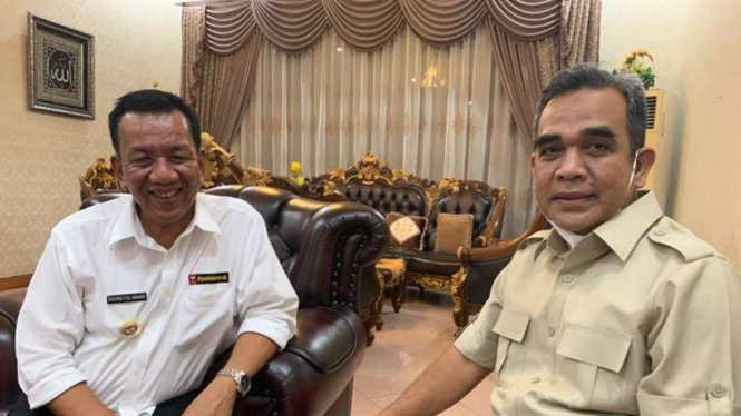 Sekjen Gerindra Ahmad Muzani dan Bupati Pesisir Selatan Rusma Yul Anwar