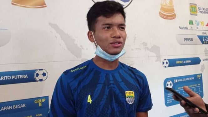 Bek muda Persib Bandung, Bayu Fiqri.