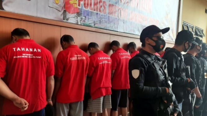 Polisi menangkap puluhan preman bekingi mafia tanah. (Foto ilustrasi).