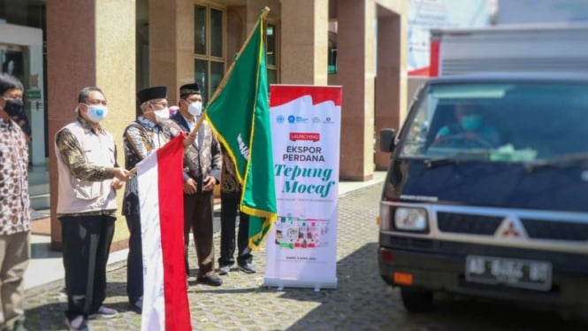 Peluncuran pengiriman Tepung Mocaf di Kantor PP Muhammadiyah Yogyakarta.