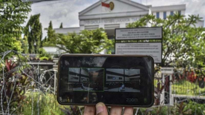 Sidang Habib Rizieq di Pengadilan Negeri Jakarta Timur digelar secara virtual