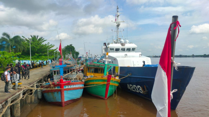 Kapal Nelayan Berbendera Vietnam Ditangkap di Perairan Natuna