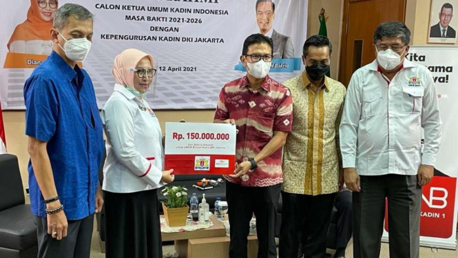 Silaturahmi Anindya Bakrie dan Ketua Kadin DKI Jakarta Diana Dewi.