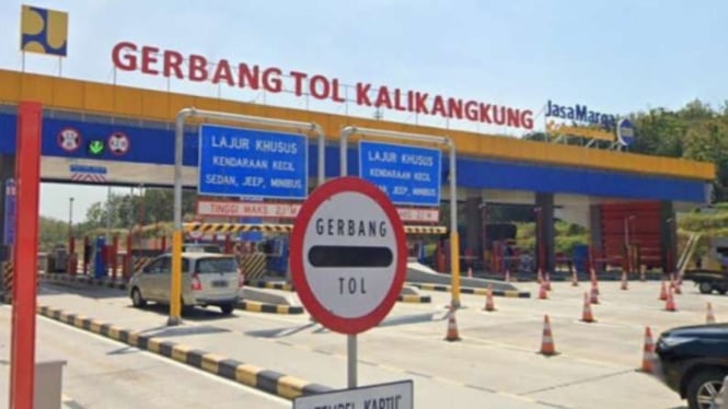Gerbang Tol Kalikangkung, Semarang.