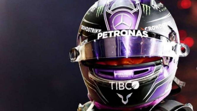 Pembalap Mercedes-AMG Petronas, Lewis Hamilton.