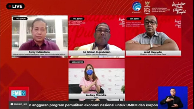 KPCPEN gelar Dialog Publik Vaksinasi untuk pemulihan ekonomi UMKM.