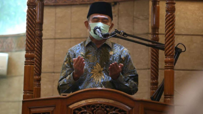 Menko PMK Muhadjir Effendy jadi Khatib Jumat Doakan KRI Nanggala 402