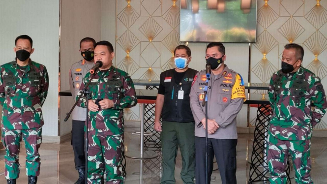 Pangdam Jaya Mayjen TNI Dudung Abdurachman dan Kapolda Metro Irjen Fadil Imran