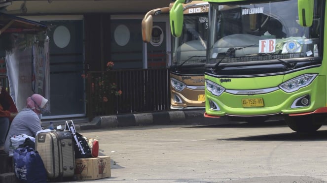 Bus Pergunakan Kemudik (Foto Ilustrasi)