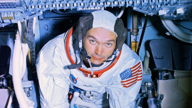 Astronot Michael Collins dalam Misi Apollo 11.