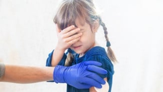 7 Mitos dan Fakta Imunisasi, Ternyata Masih Banyak yang Menyesatkan