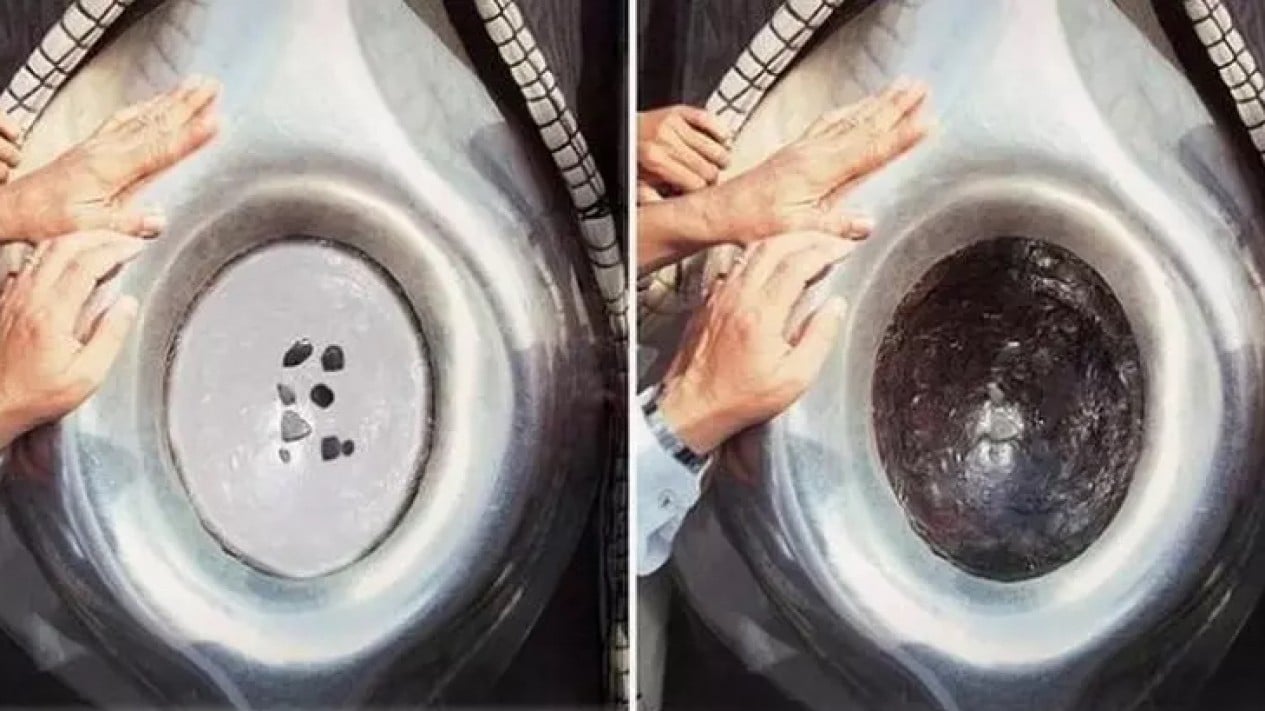 Foto Sejarah Hajar Aswad hingga Jenis Air Minum Bantu Cegah COVID-19
