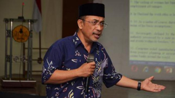 Deddy Mulyana menjadi pembicara  di Universitas Jenderal Soedirman (foto/pasca.unsoed.ac.id)