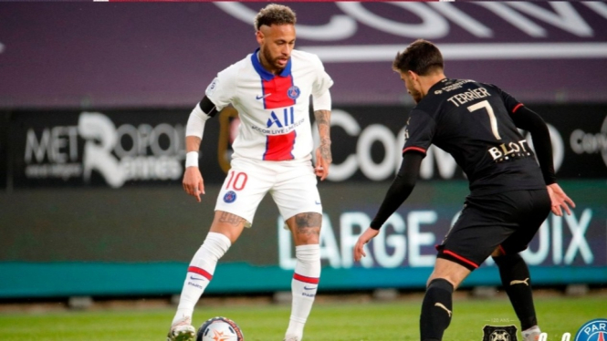 Pertandingan Rennes vs PSG dalam lanjutan Ligue 1 2020/21.