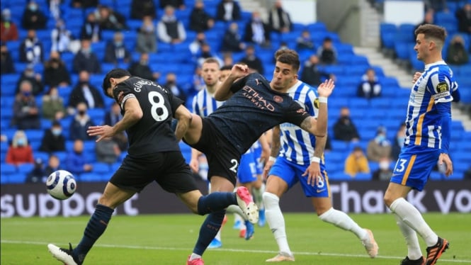 Pertandingan Brighton vs ManCity dalam lanjutan Premier League 2020/21.