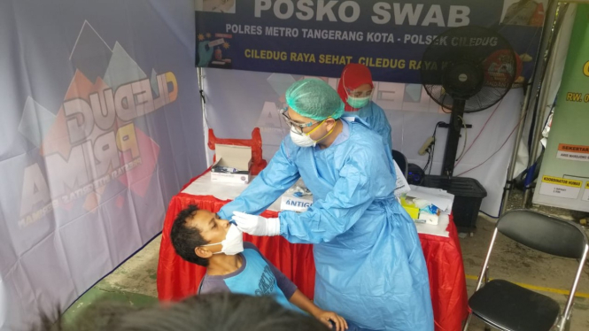 Swab Antigen Pemudik yang Baru Kembali ke Kota Tangerang