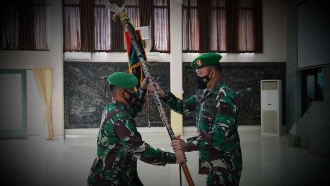 VIVA Militer: Danrem 061/SK Brigjen TNI Fauzi pimpin Sertijab Danyonif 315/Grd