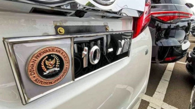 Plat nomor baru untuk mobil dinas anggota DPR RI. (Foto ilustrasi).