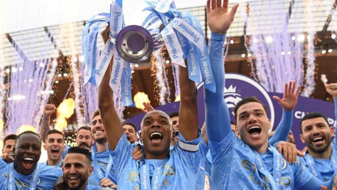 Manchester City juara Premier League 2020/21.