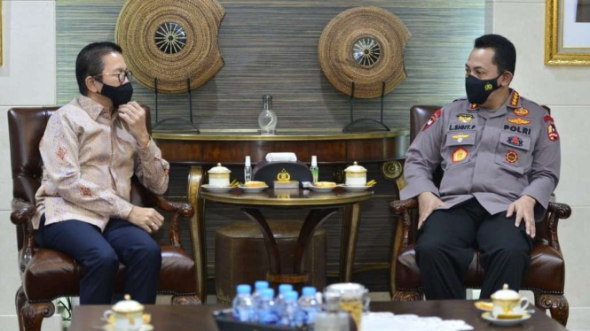 Kapolri Jenderal Polisi Listyo Sigit Prabowo dan Presdir PT Freeport Tony Wenas.