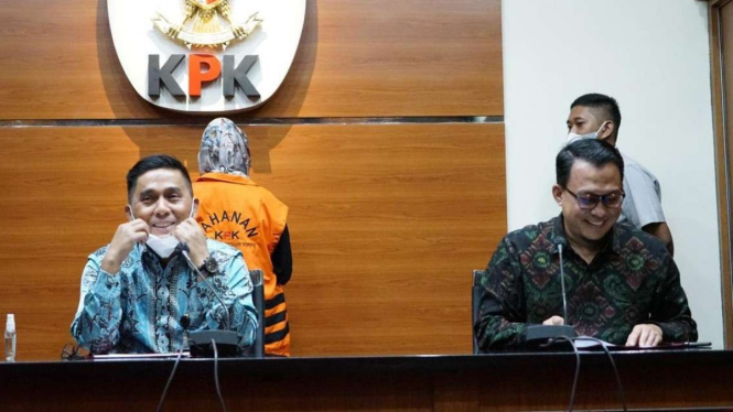 KPK konferensi pers terkait penahanan eks Dirkeu Asuransi Jasindo.