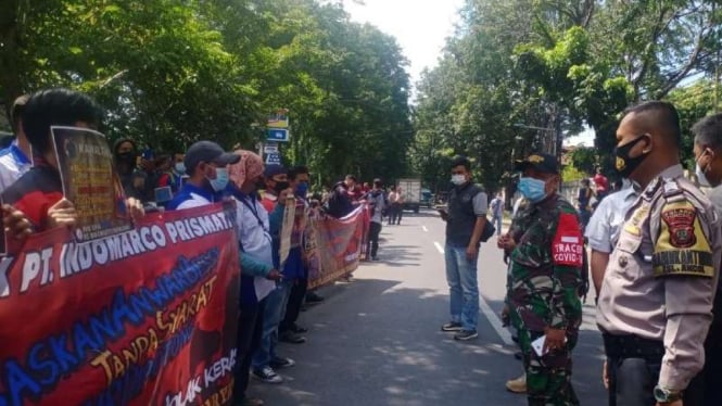 Demo boikot Indomaret oleh FSPMI 