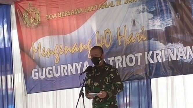 VIVA Militer: Danlantamal III pimpin tabur bunga mengenang 40 hari tenggelamnya KRI Nanggala