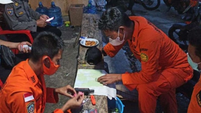 Tim SAR hentikan sementara pencarian pendaki hilang di Maros