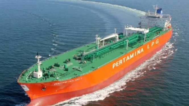 Kapal Pertamina International shipping.