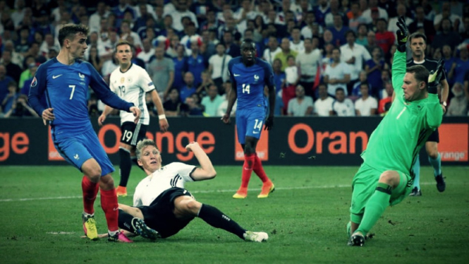 Prancis menghadapi Jerman di Piala Eropa 2016.