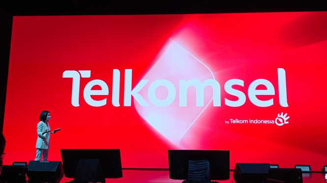 Logo baru Telkomsel.