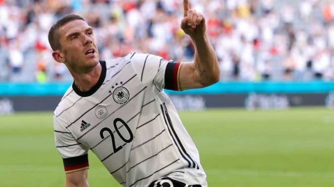 Winger Timnas Jerman, Robin Gosens