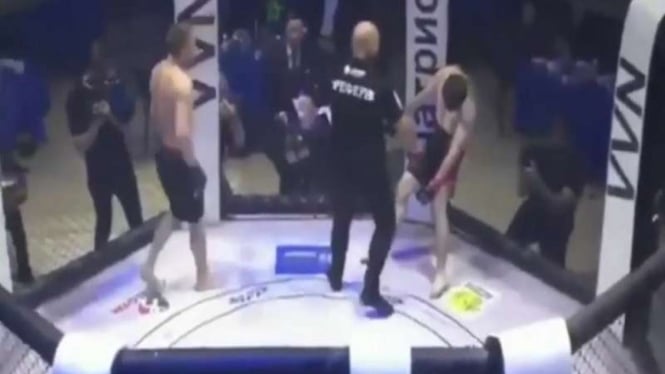 Pertarungan MMA di Rusia yang membuat heboh karena mengalami KO langka