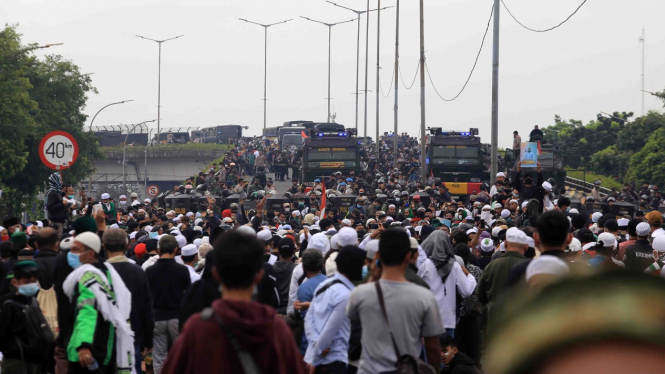 Sidang Putusan Habib Rizieq Kasus Swab Test