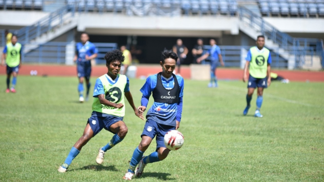 Beckham Putra dalam latihan Persib Bandung