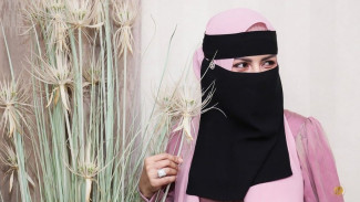 Hijrah, Five Vi Sempat Di-bully dan Buatnya Sedih