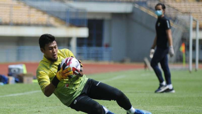 Kiper Persib Bandung, Muhammad Natshir.