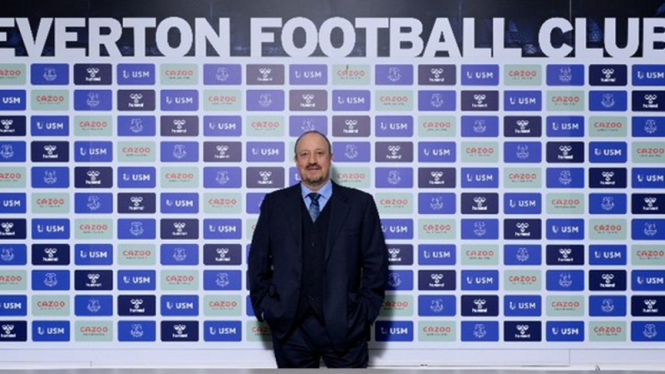 Rafael Benitez resmi menjadi manajer Everton